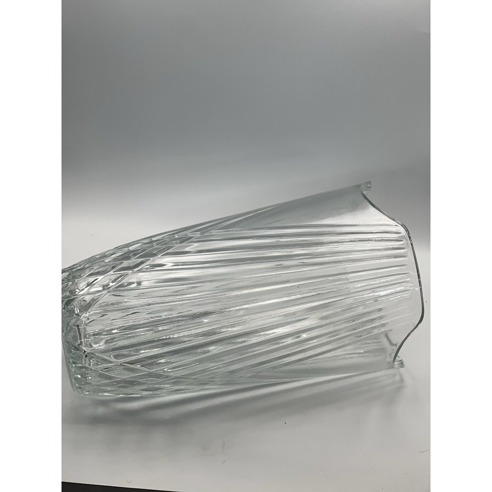 Modern Clear Ribbed Glass Vase Handkerchief Rim Diamond Base 8 Inch - Picture 4 of 8